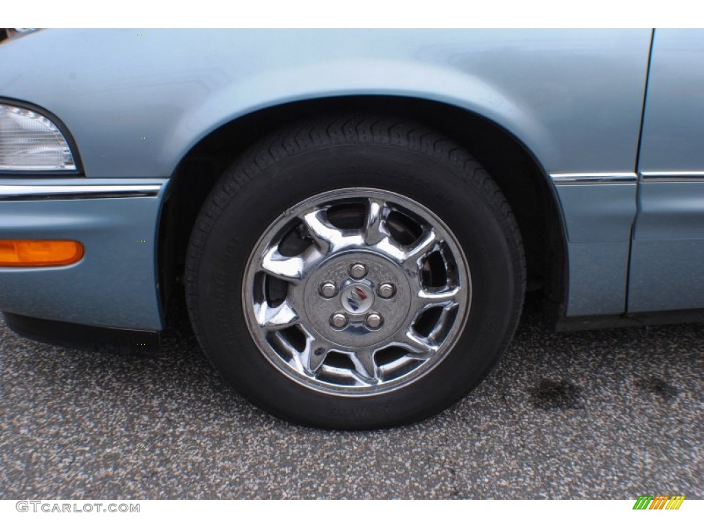 2004 Park Avenue  - Silver Blue Ice Metallic / Medium Gray photo #7