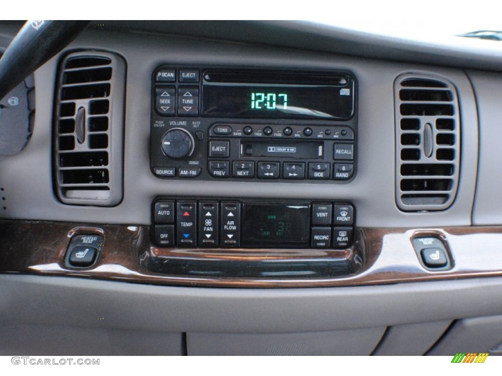 2004 Park Avenue  - Silver Blue Ice Metallic / Medium Gray photo #13