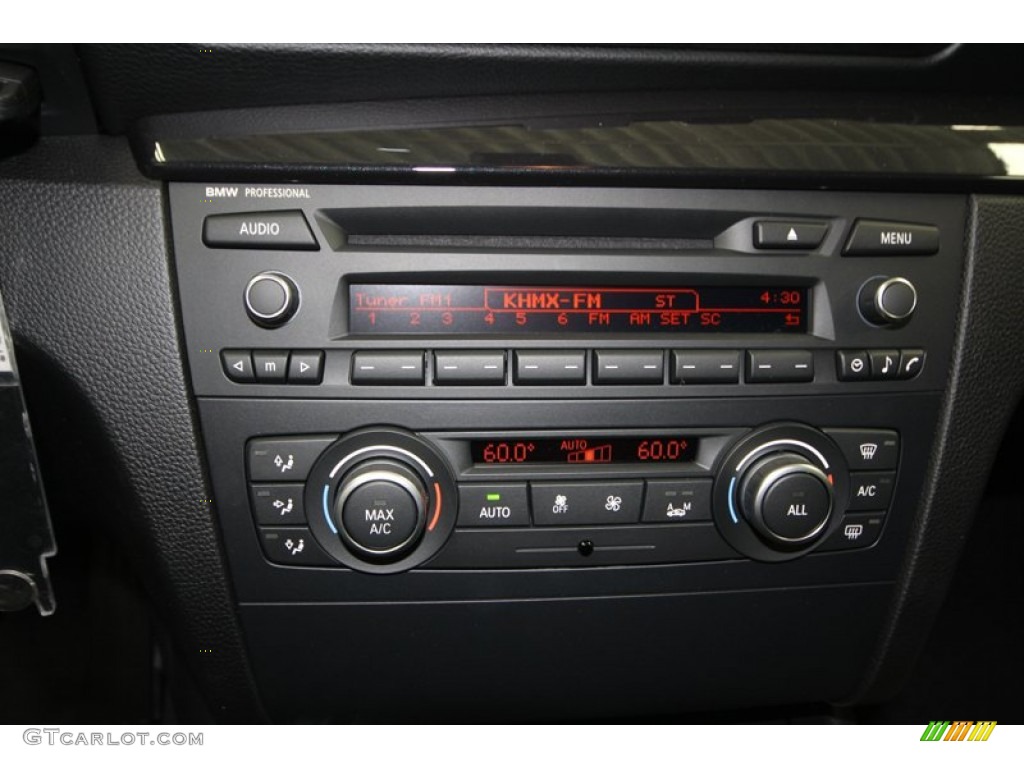 2013 BMW 1 Series 128i Coupe Audio System Photo #75191681