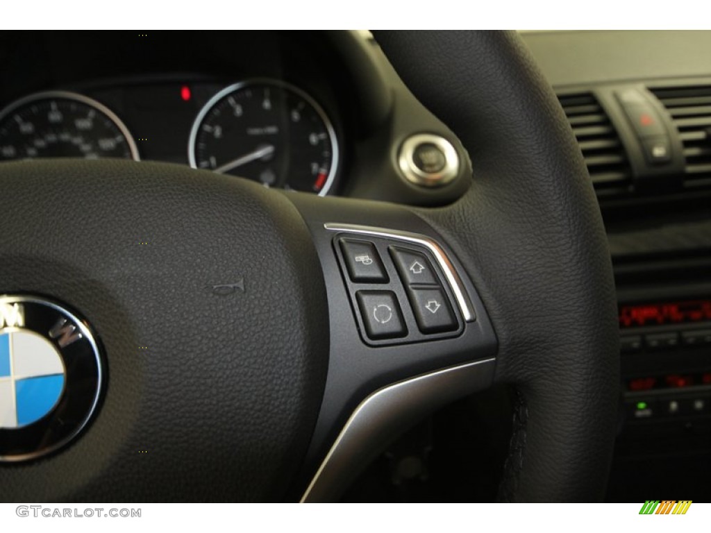 2013 BMW 1 Series 128i Coupe Controls Photo #75191708
