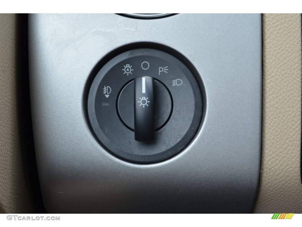 2007 Ford Expedition Eddie Bauer 4x4 Controls Photo #75192428