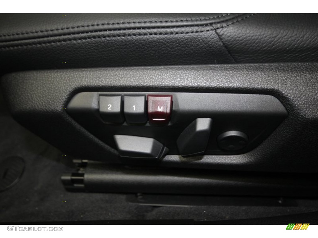 2013 3 Series 328i Sedan - Glacier Silver Metallic / Black photo #14