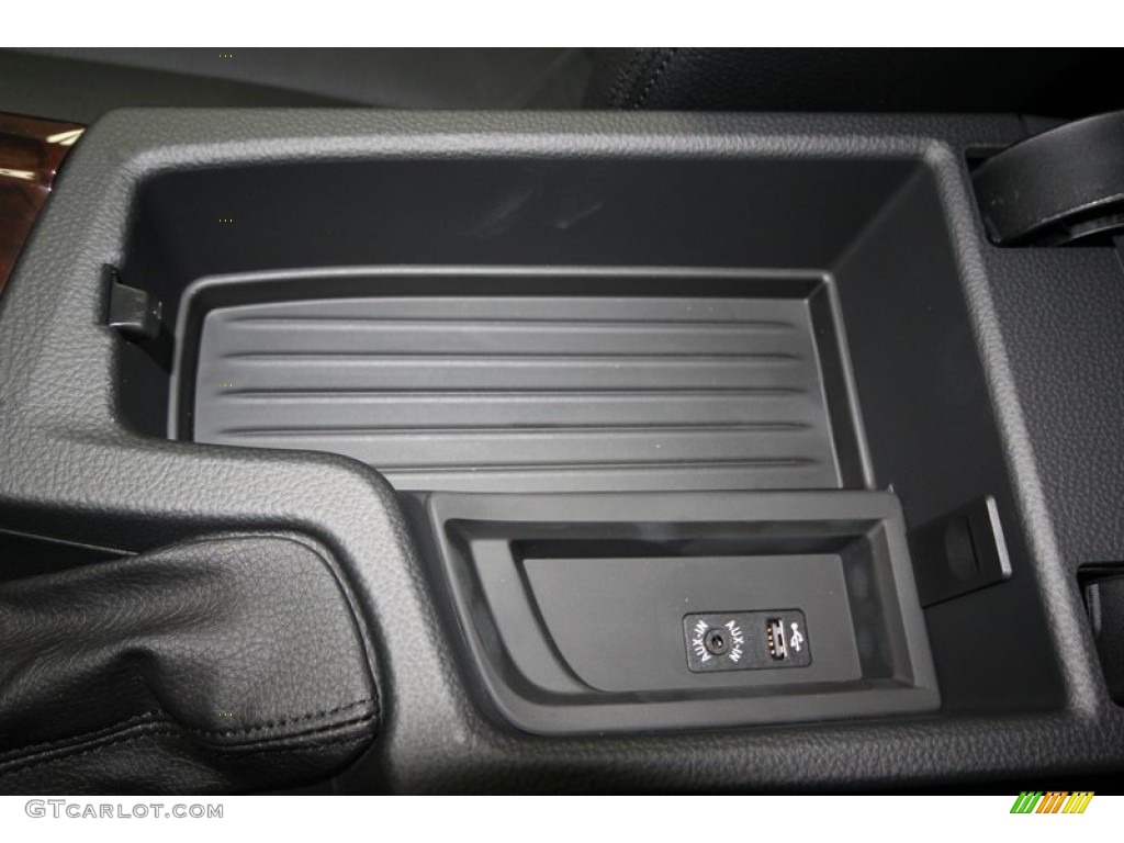 2013 3 Series 328i Sedan - Glacier Silver Metallic / Black photo #19