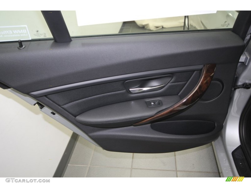 2013 3 Series 328i Sedan - Glacier Silver Metallic / Black photo #24
