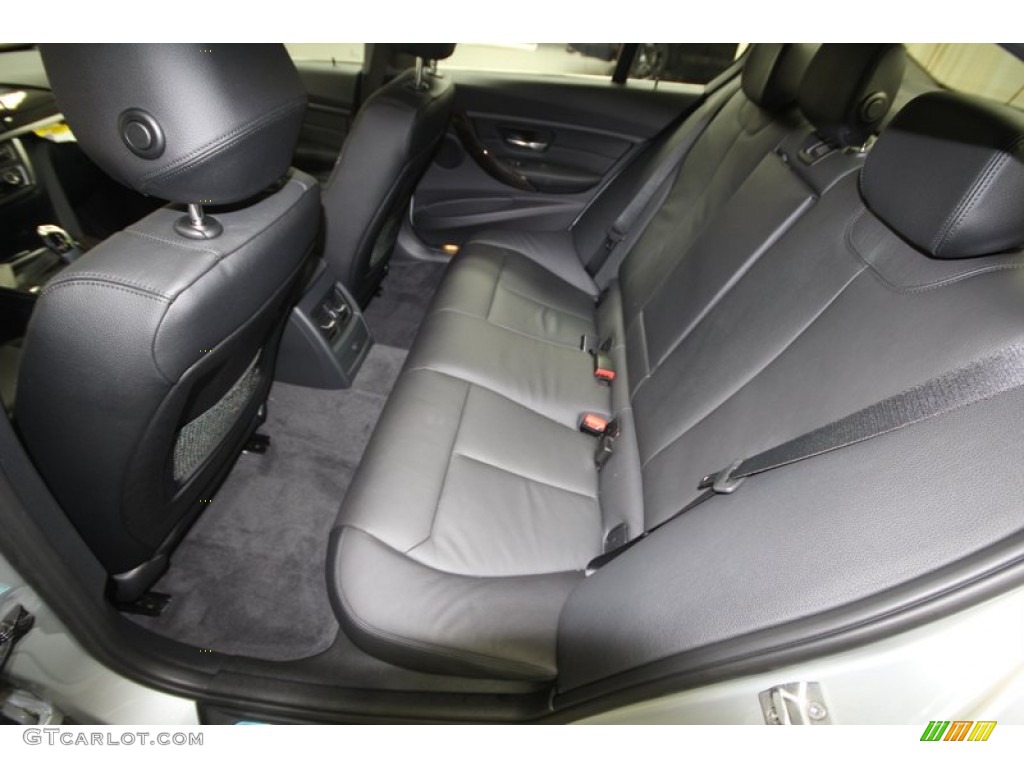 2013 BMW 3 Series 328i Sedan Rear Seat Photo #75192959