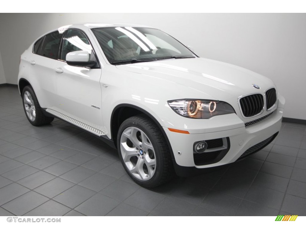 Alpine White BMW X6