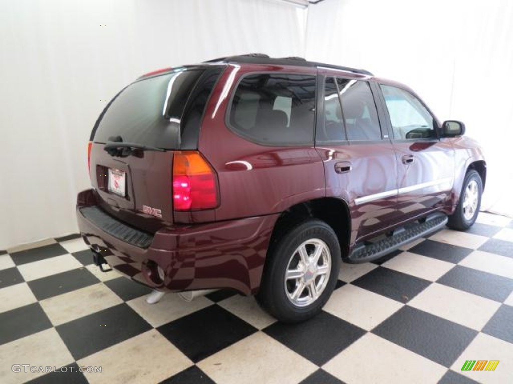 2007 Envoy SLT - Cranberry Red Metallic / Ebony photo #25