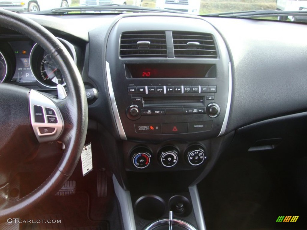 2011 Mitsubishi Outlander Sport ES Controls Photo #75195657