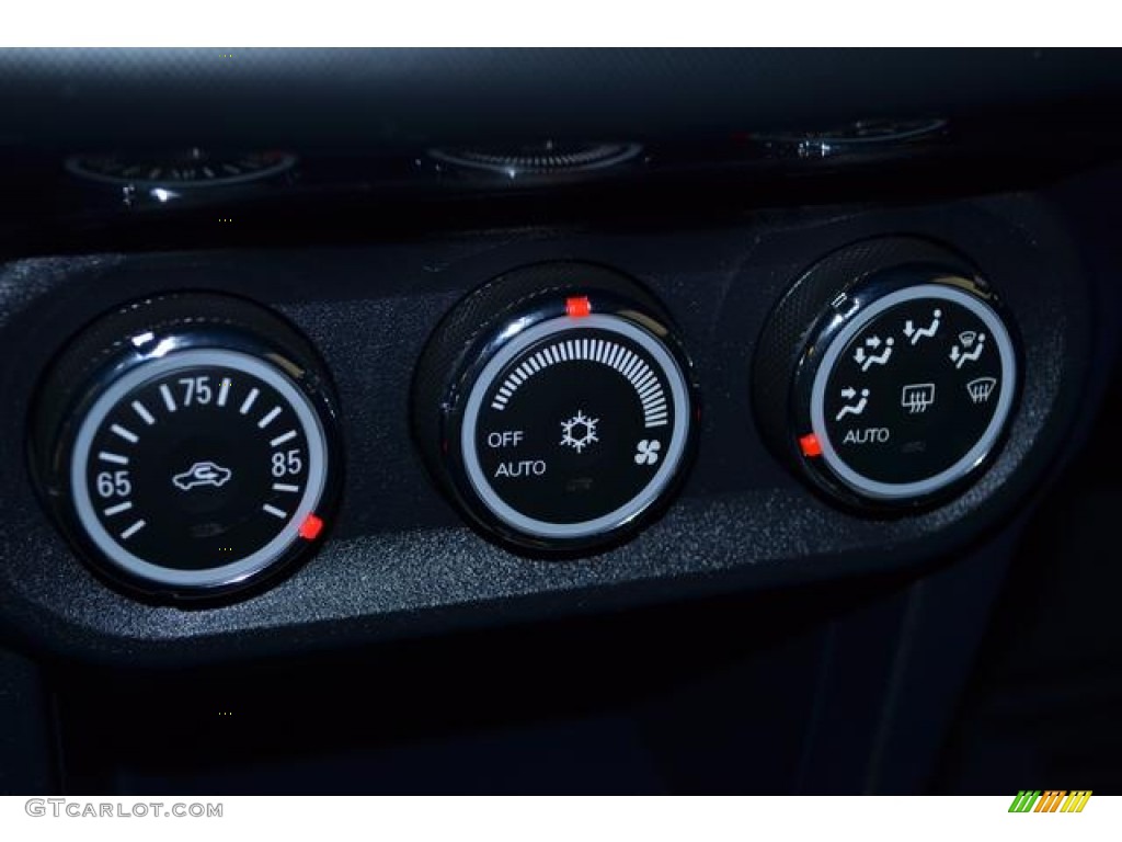 2011 Lancer Evolution GSR - Wicked White / Black photo #29