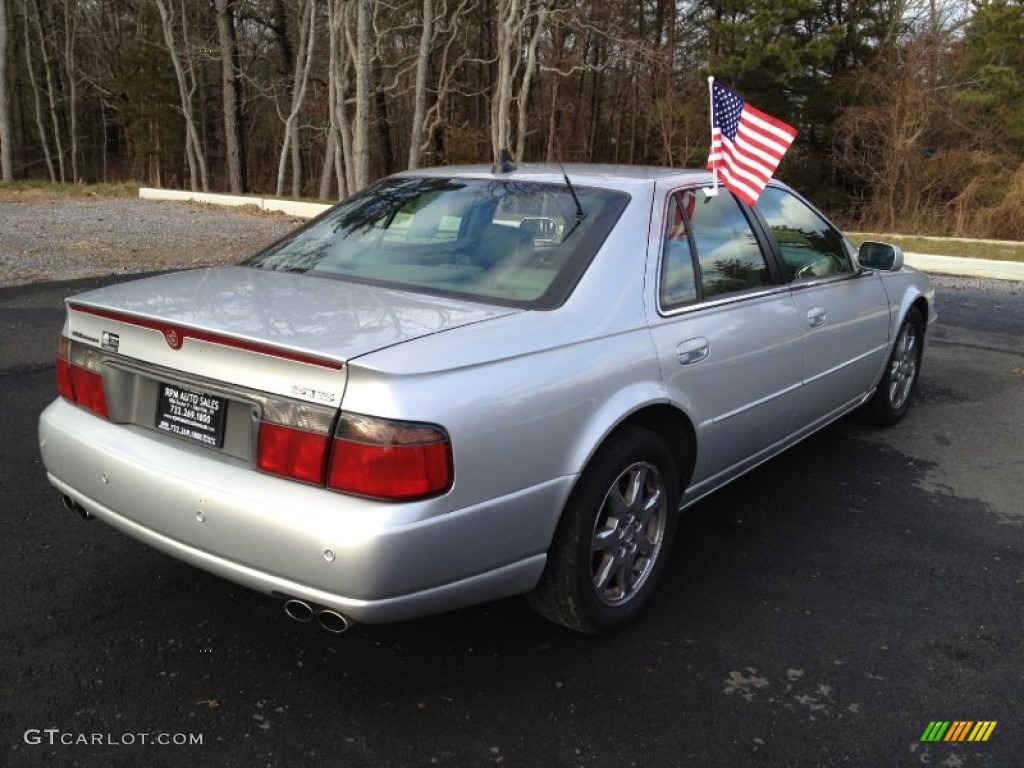 2002 Seville STS - Sterling Silver / Dark Gray photo #12