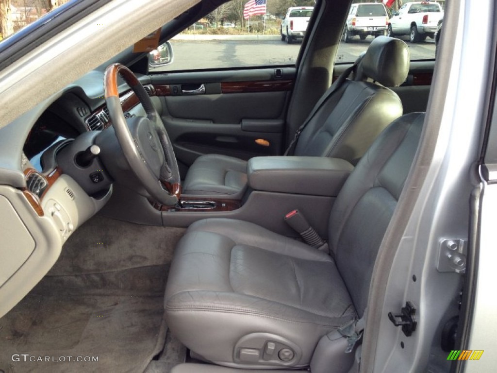 2002 Cadillac Seville STS Front Seat Photos
