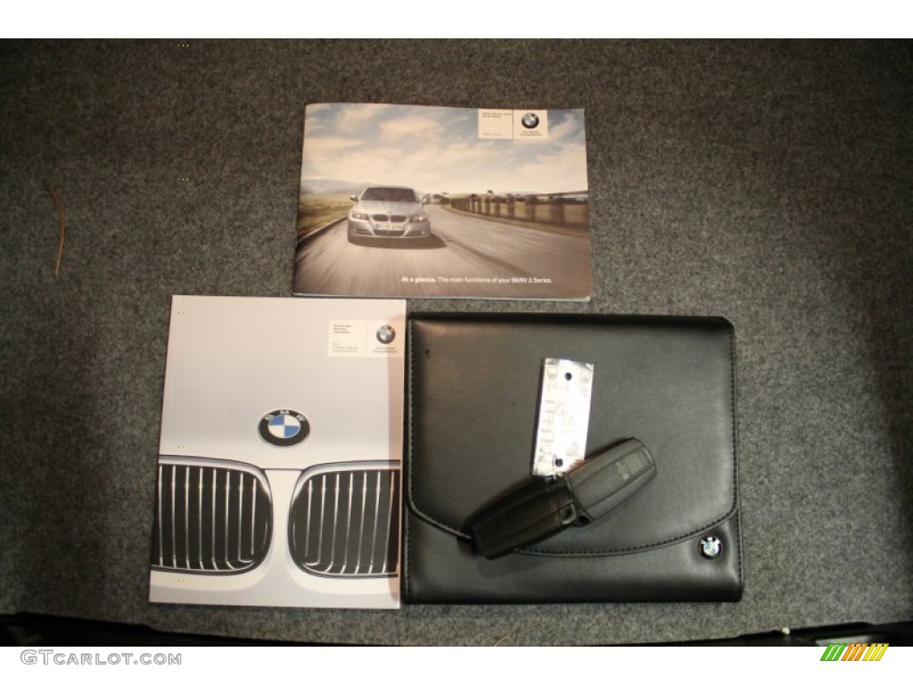 2010 3 Series 328i xDrive Coupe - Jet Black / Coral Red/Black Dakota Leather photo #17