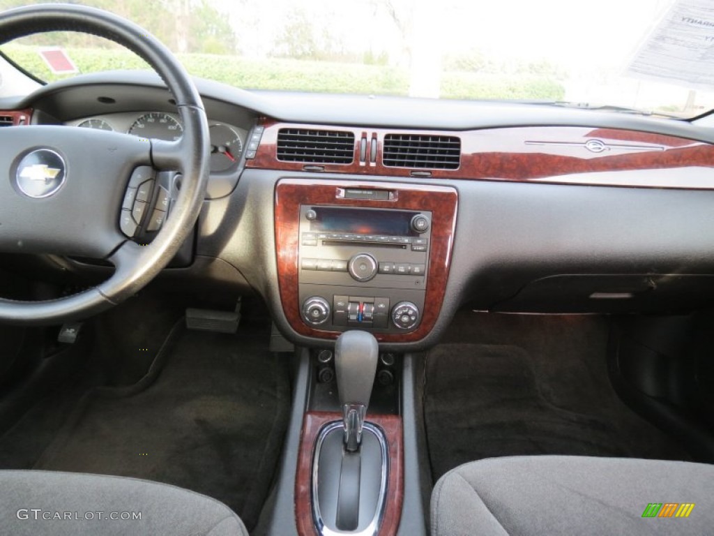 2011 Impala LT - Victory Red / Ebony photo #12