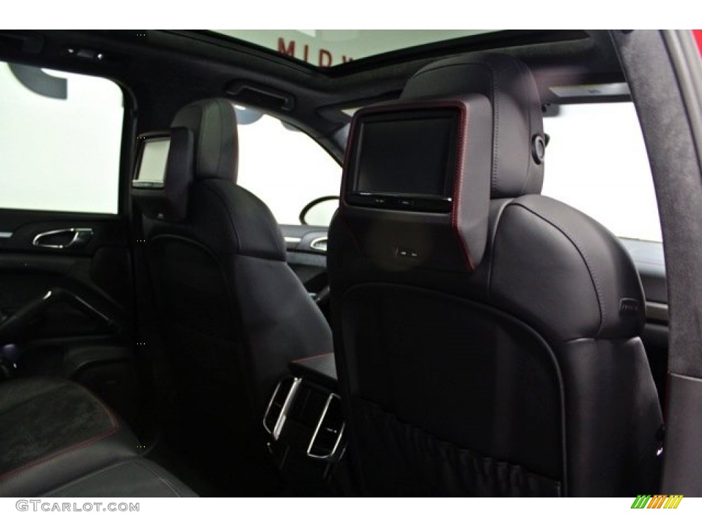 2013 Porsche Cayenne GTS Entertainment System Photos