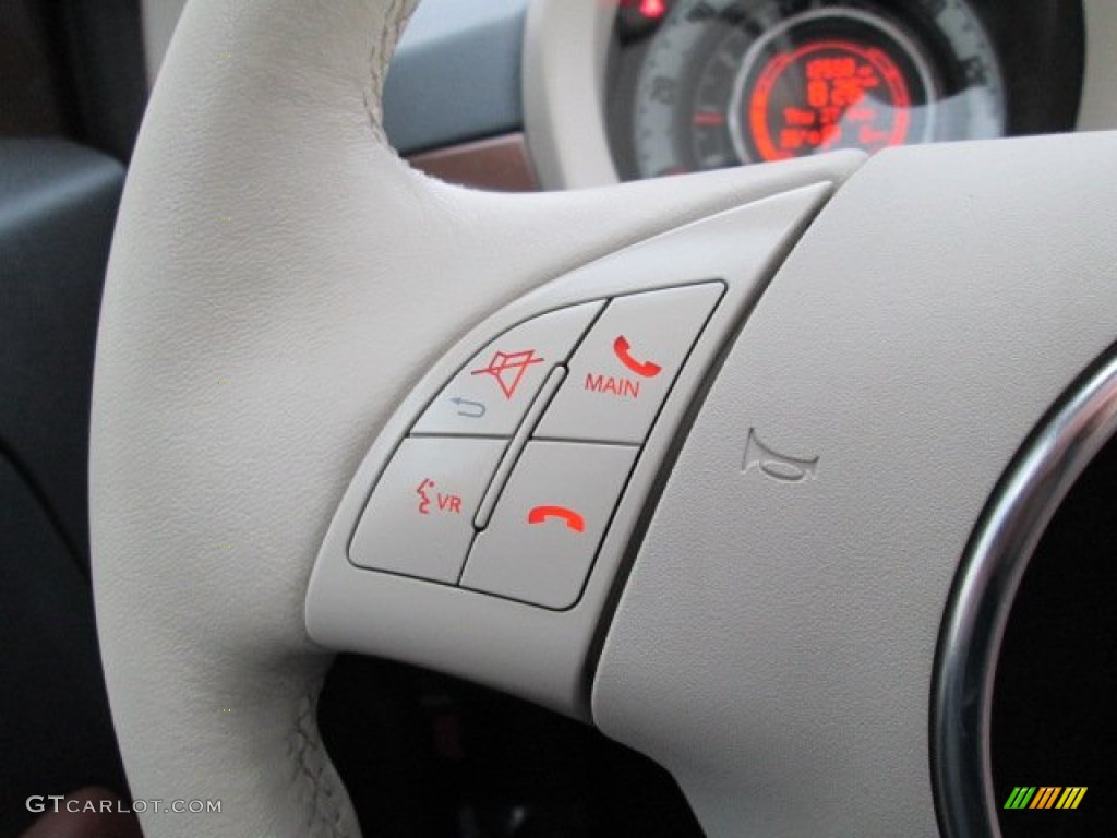 2012 Fiat 500 Lounge Controls Photo #75203256