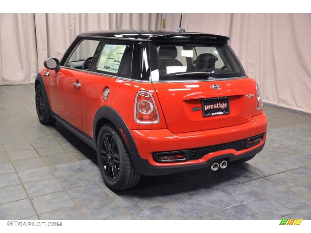 2013 Cooper S Hardtop - Chili Red / Carbon Black photo #19