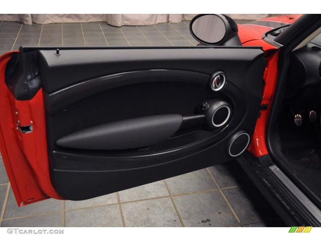 2013 Cooper S Hardtop - Chili Red / Carbon Black photo #22