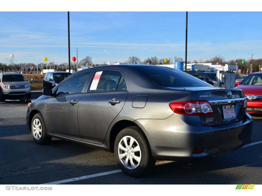 2013 Corolla L - Magnetic Gray Metallic / Bisque photo #3