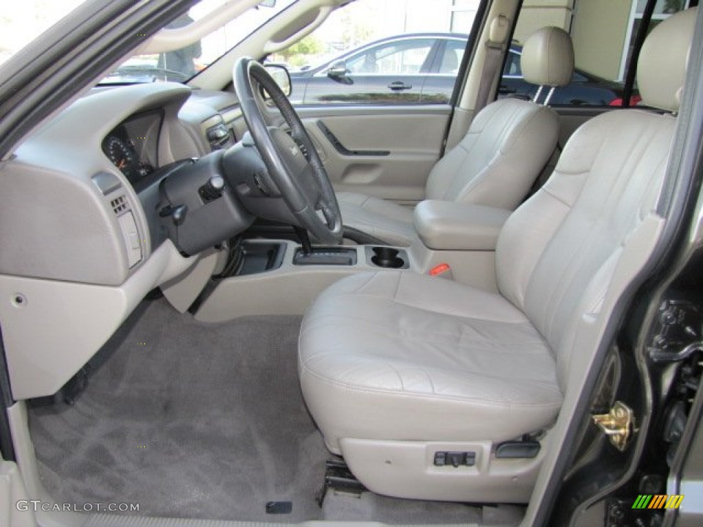Taupe Interior 2004 Jeep Grand Cherokee Laredo Photo #75205830