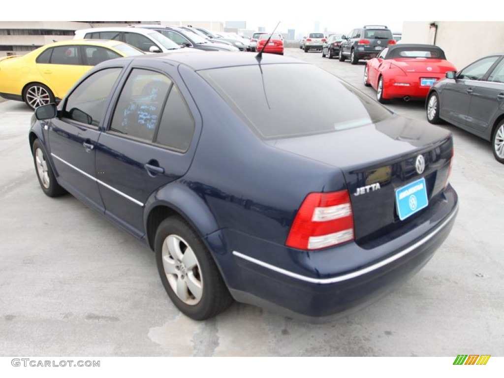 2004 Jetta GLS Sedan - Galactic Blue Metallic / Grey photo #7