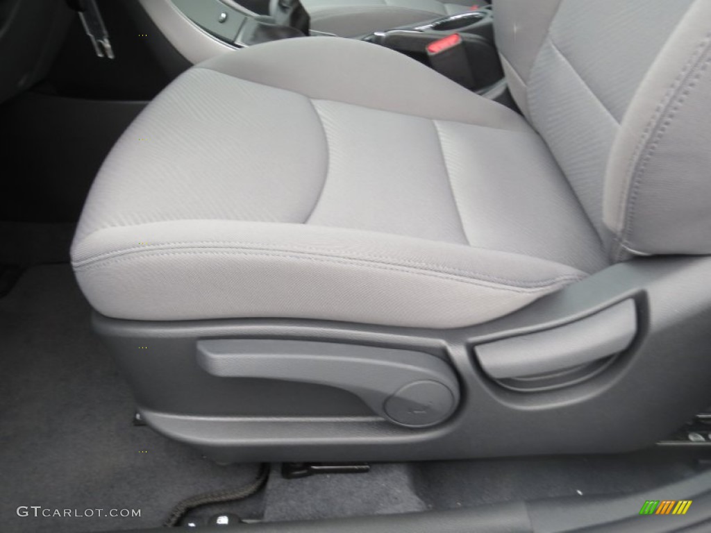 2013 Elantra GLS - Titanium Gray Metallic / Gray photo #22