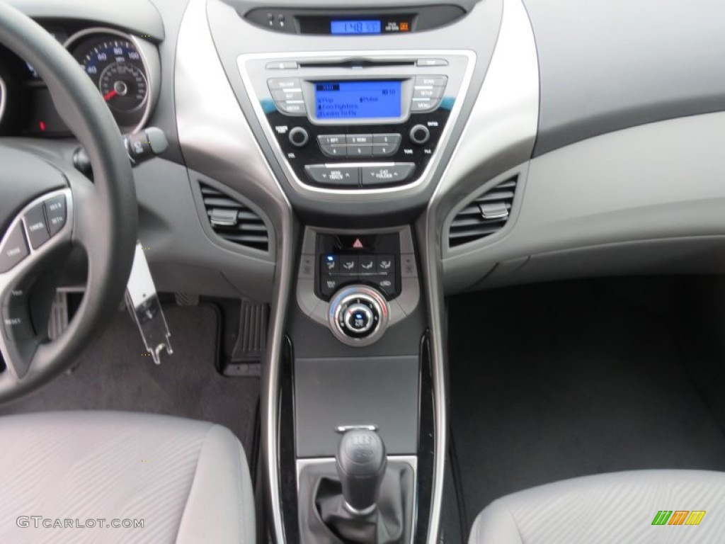 2013 Elantra GLS - Titanium Gray Metallic / Gray photo #24