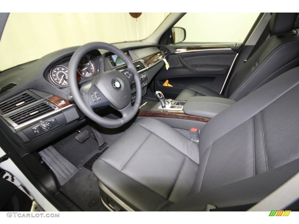 2013 BMW X5 xDrive 35d Front Seat Photo #75210162