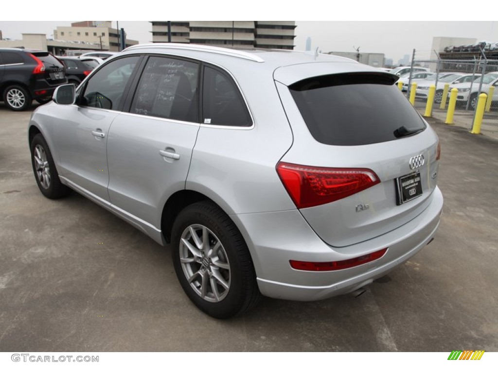 2011 Q5 2.0T quattro - Ice Silver Metallic / Black photo #7