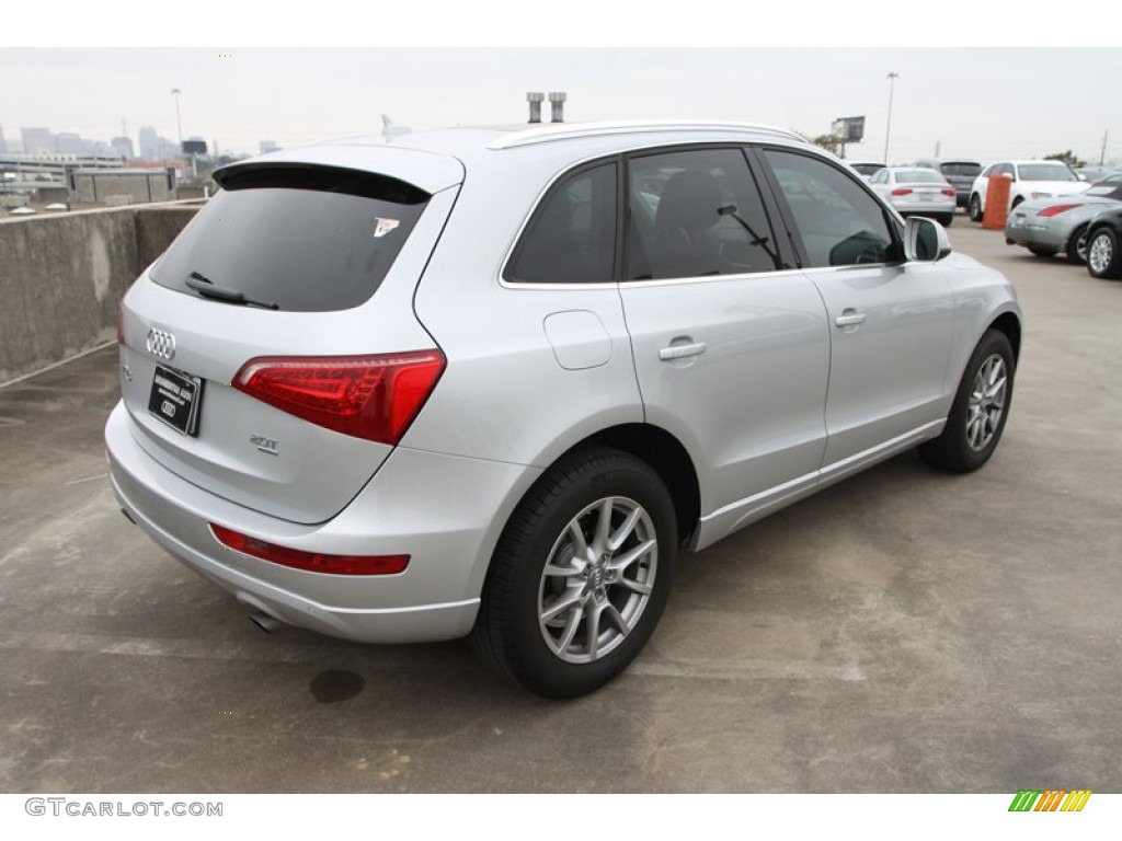 2011 Q5 2.0T quattro - Ice Silver Metallic / Black photo #11