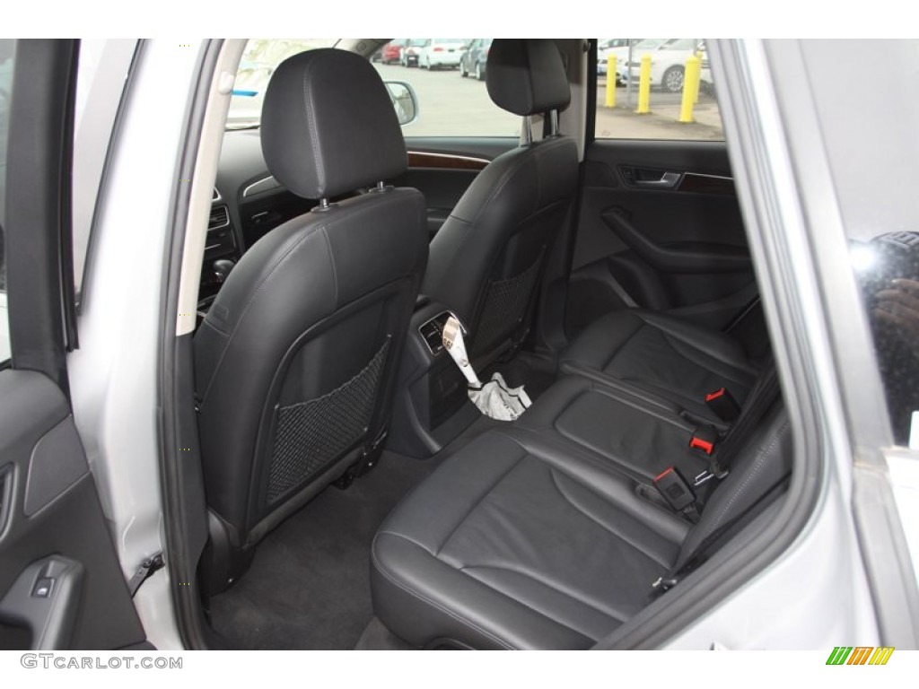 2011 Q5 2.0T quattro - Ice Silver Metallic / Black photo #16