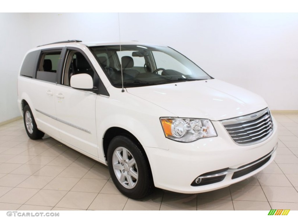 2012 Town & Country Touring - Stone White / Black/Light Graystone photo #1