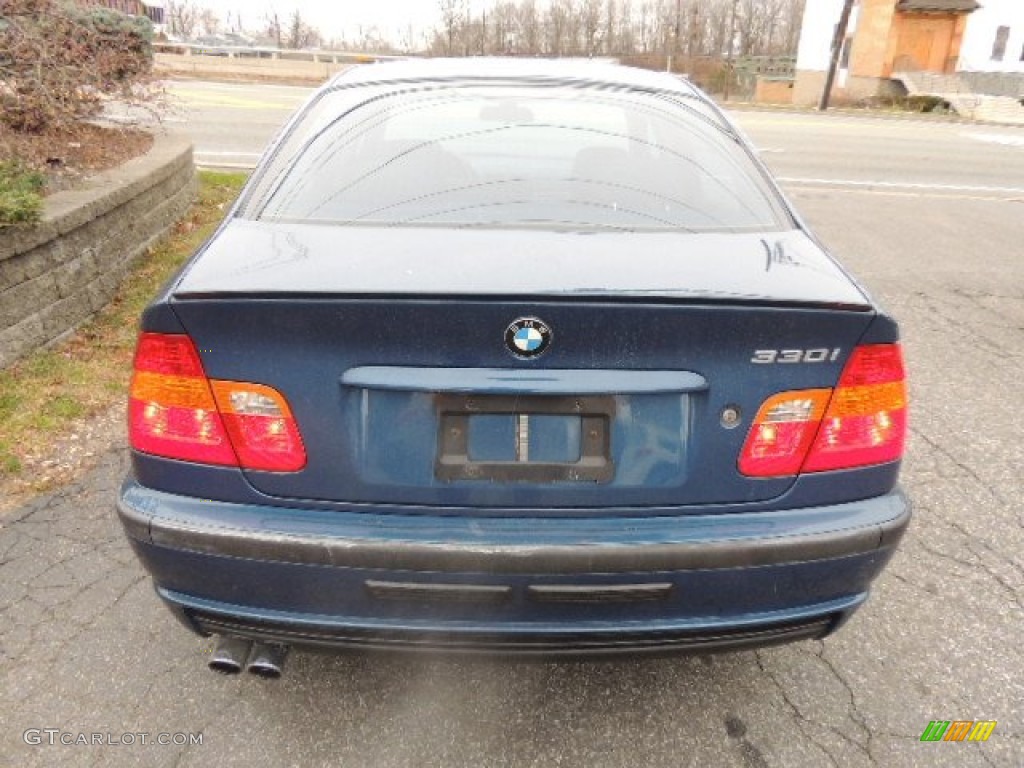 2002 3 Series 330i Sedan - Topaz Blue Metallic / Black photo #5