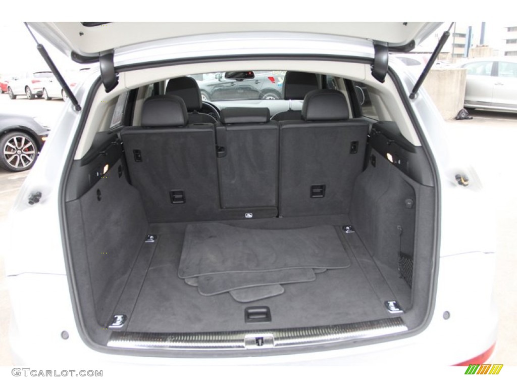 2011 Audi Q5 2.0T quattro Trunk Photo #75210618
