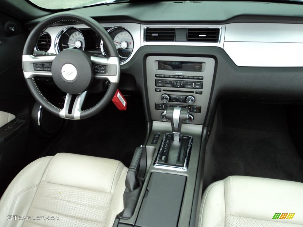 2012 Ford Mustang V6 Premium Convertible Stone Dashboard Photo #75211576