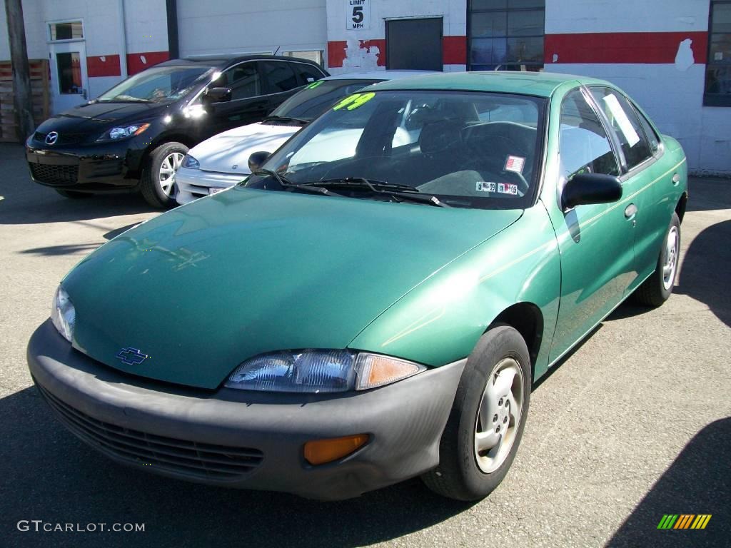 1999 Cavalier Sedan - Medium Green Metallic / Graphite photo #1