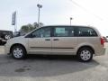 2013 Sandstone Dodge Grand Caravan American Value Package  photo #4