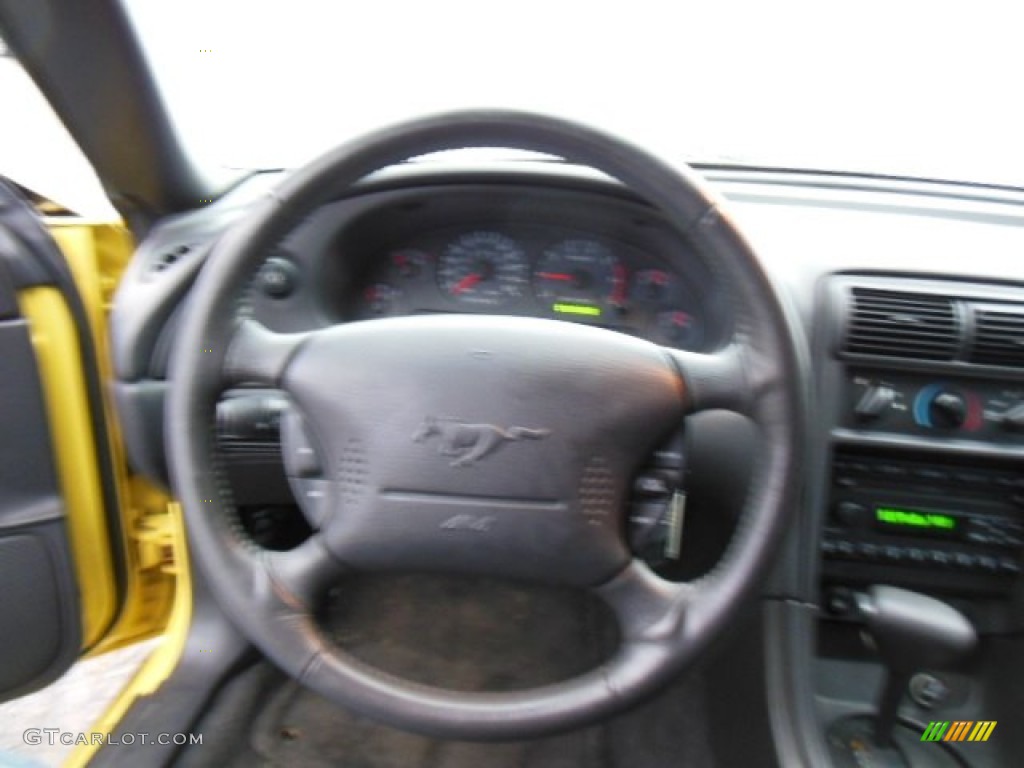 2003 Mustang V6 Convertible - Zinc Yellow / Dark Charcoal photo #13