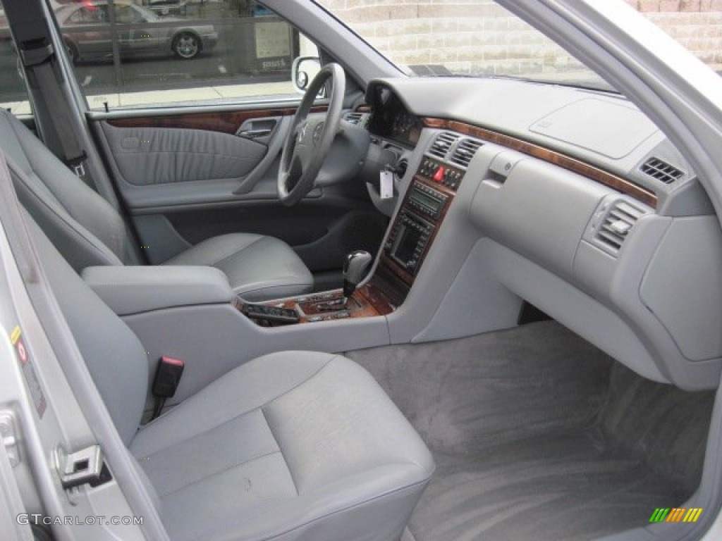 Ash Interior 2001 Mercedes-Benz E 430 4Matic Sedan Photo #75218151