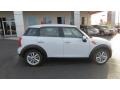 Light White - Cooper Countryman Photo No. 8