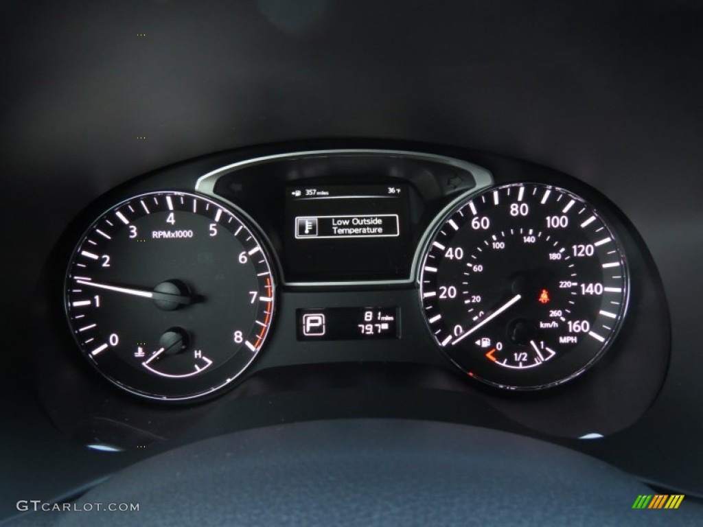 2013 Nissan Pathfinder S Gauges Photo #75219747