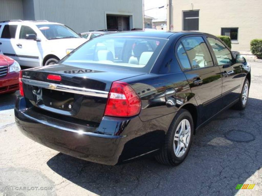2005 Malibu Sedan - Black / Gray photo #2