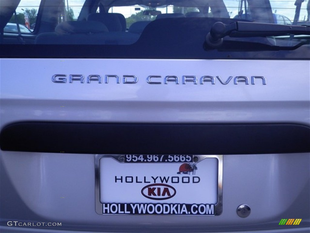 2007 Grand Caravan SE - Bright Silver Metallic / Medium Slate Gray photo #12