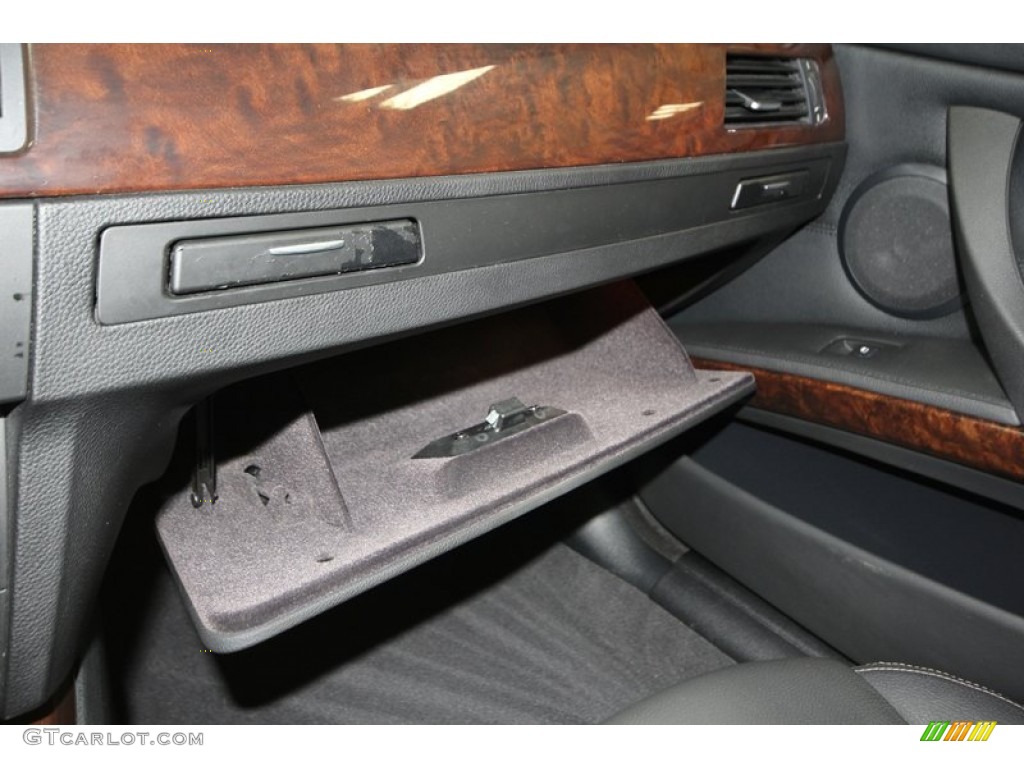 2010 3 Series 335i Sedan - Black Sapphire Metallic / Black photo #18