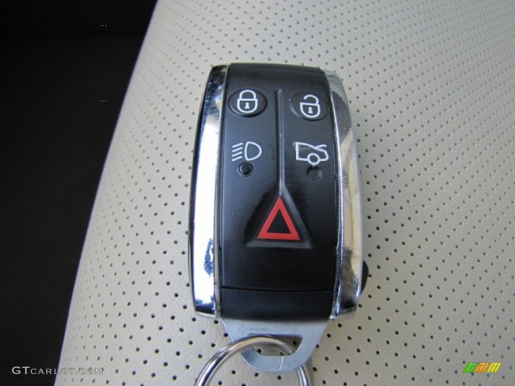 2010 Jaguar XF Premium Sport Sedan Keys Photo #75230229