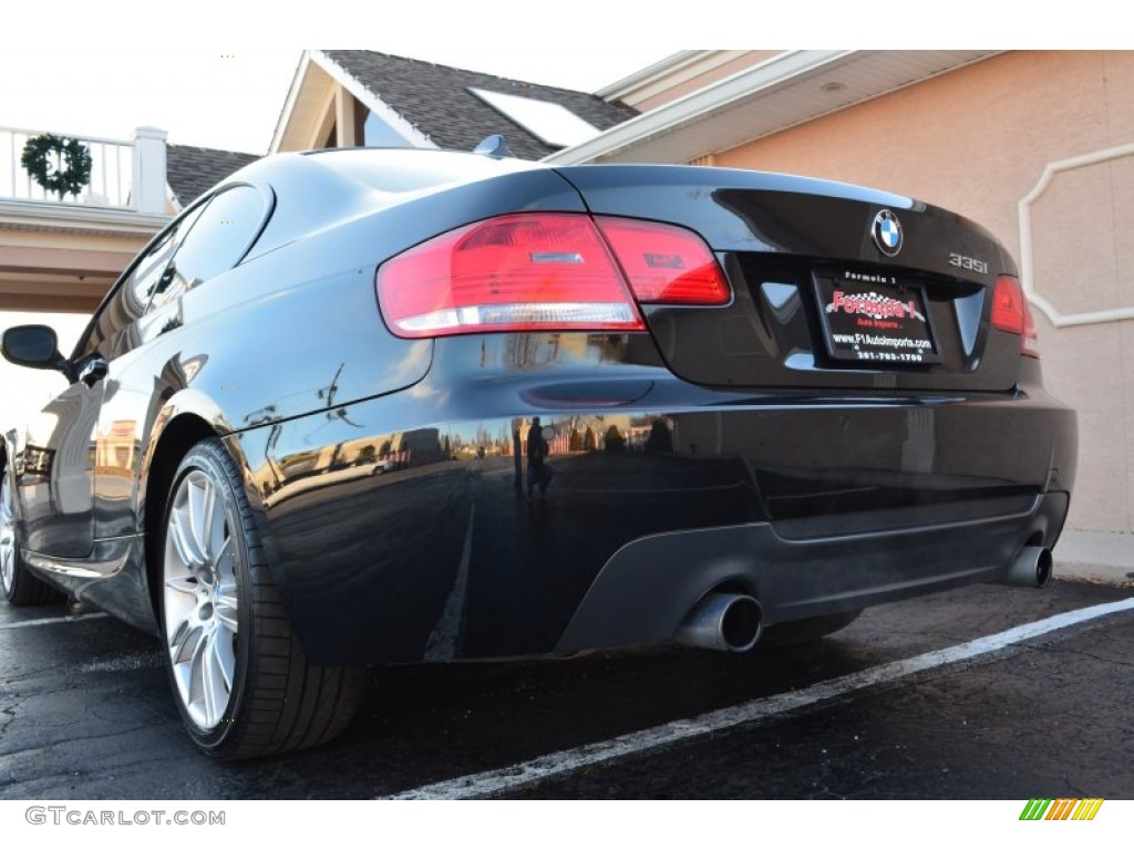 2010 3 Series 335i xDrive Coupe - Jet Black / Gray Dakota Leather photo #24