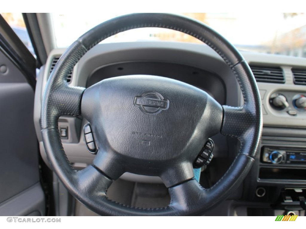 2001 Nissan Xterra XE V6 Steering Wheel Photos