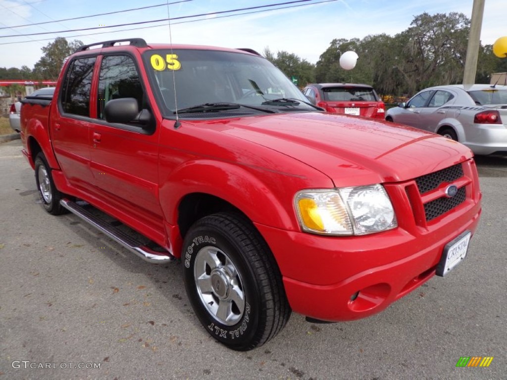 2005 Explorer Sport Trac Adrenalin - Bright Red / Medium Dark Flint photo #10