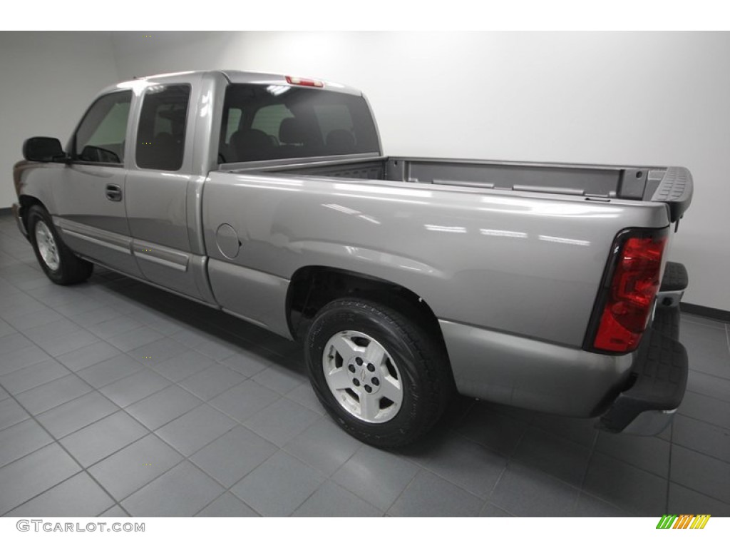 2006 Silverado 1500 LT Extended Cab - Graystone Metallic / Medium Gray photo #5