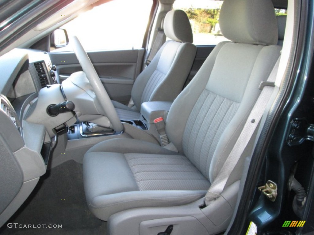 2005 Jeep Grand Cherokee Laredo 4x4 Front Seat Photo #75234765