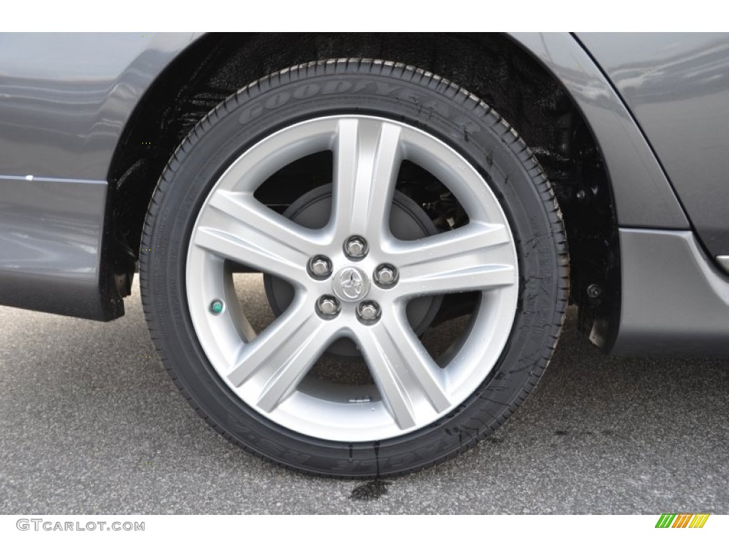 2013 Toyota Corolla S Wheel Photo #75234774